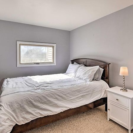 Mountain Condo With Views Near Hiking And Biking! Stowe Kültér fotó