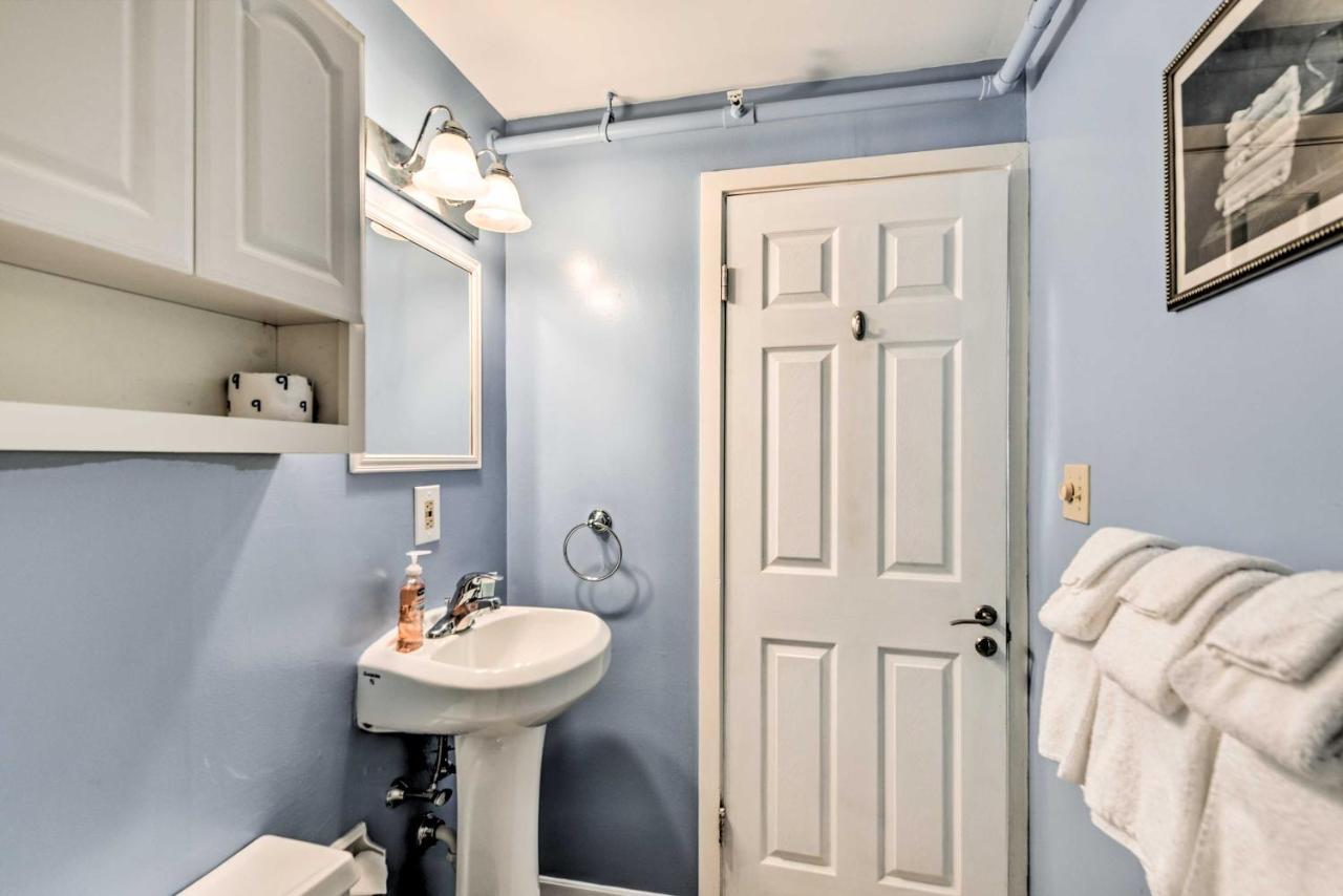 Mountain Condo With Views Near Hiking And Biking! Stowe Kültér fotó
